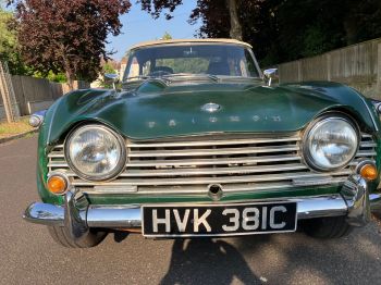 TR4 1